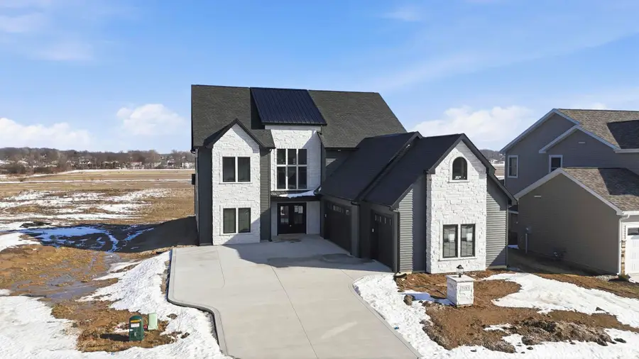 7183 Starks Boulevard, Fort Wayne, IN 46816 - #3