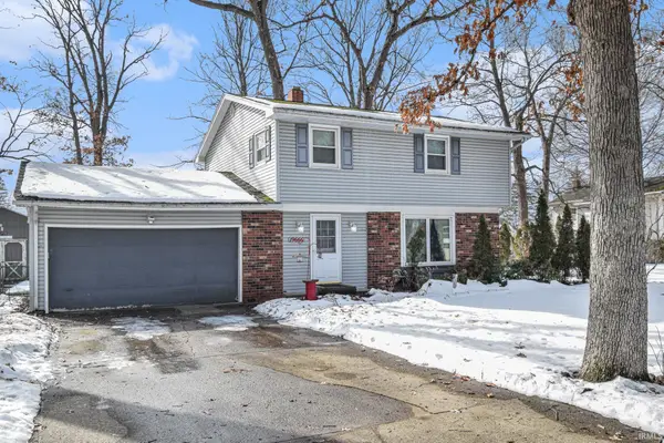 19666 Oakdale Avenue, South Bend, IN 46637