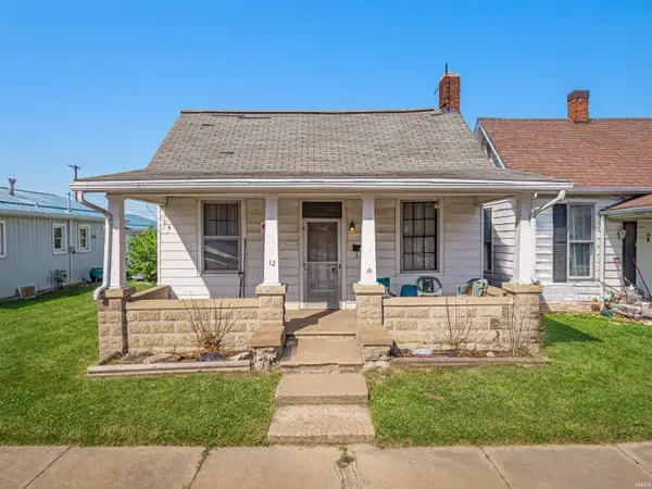 12 Dewey Avenue, Washington, IN 47501