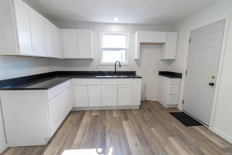 958 Iowa Street, Huntington, IN 46750 - #2