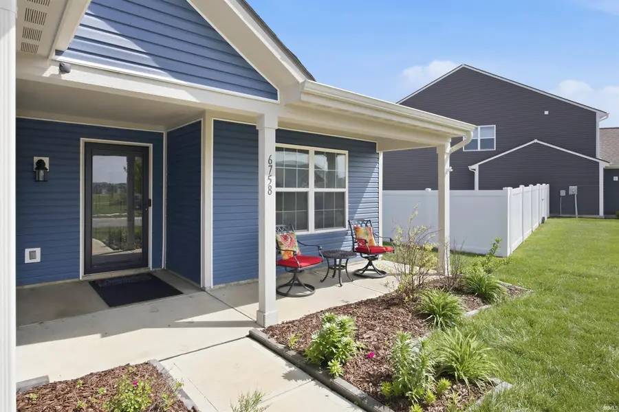 6758 Honeysuckle Way, Pendleton, IN 46064 - #2