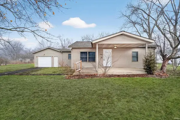 2204 E Cornell Avenue, Muncie, IN 47303