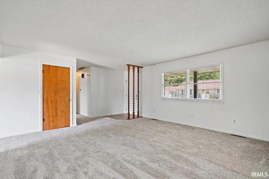 203 E Franklin Street, Bridgeport, IL 62417 - #3