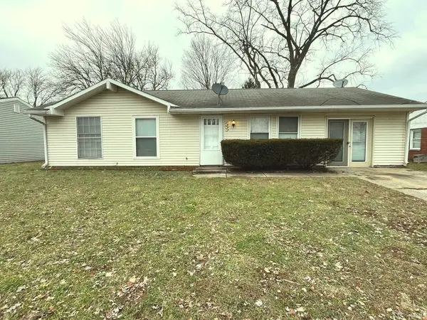 1333 Southlea Drive, South Bend, IN 46628