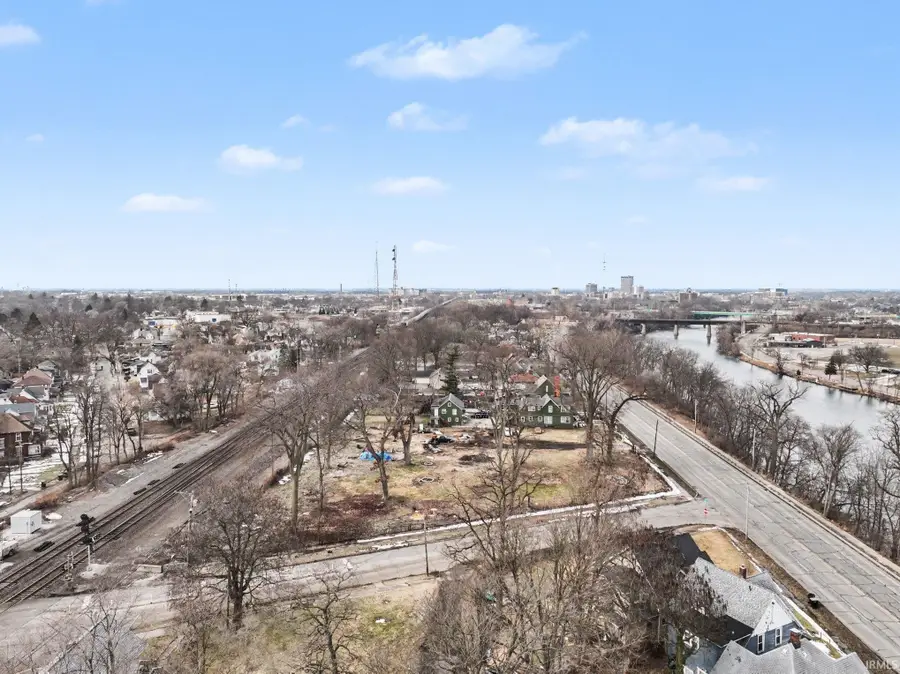 1244 E Lincoln Way, South Bend, IN 46601 - #3