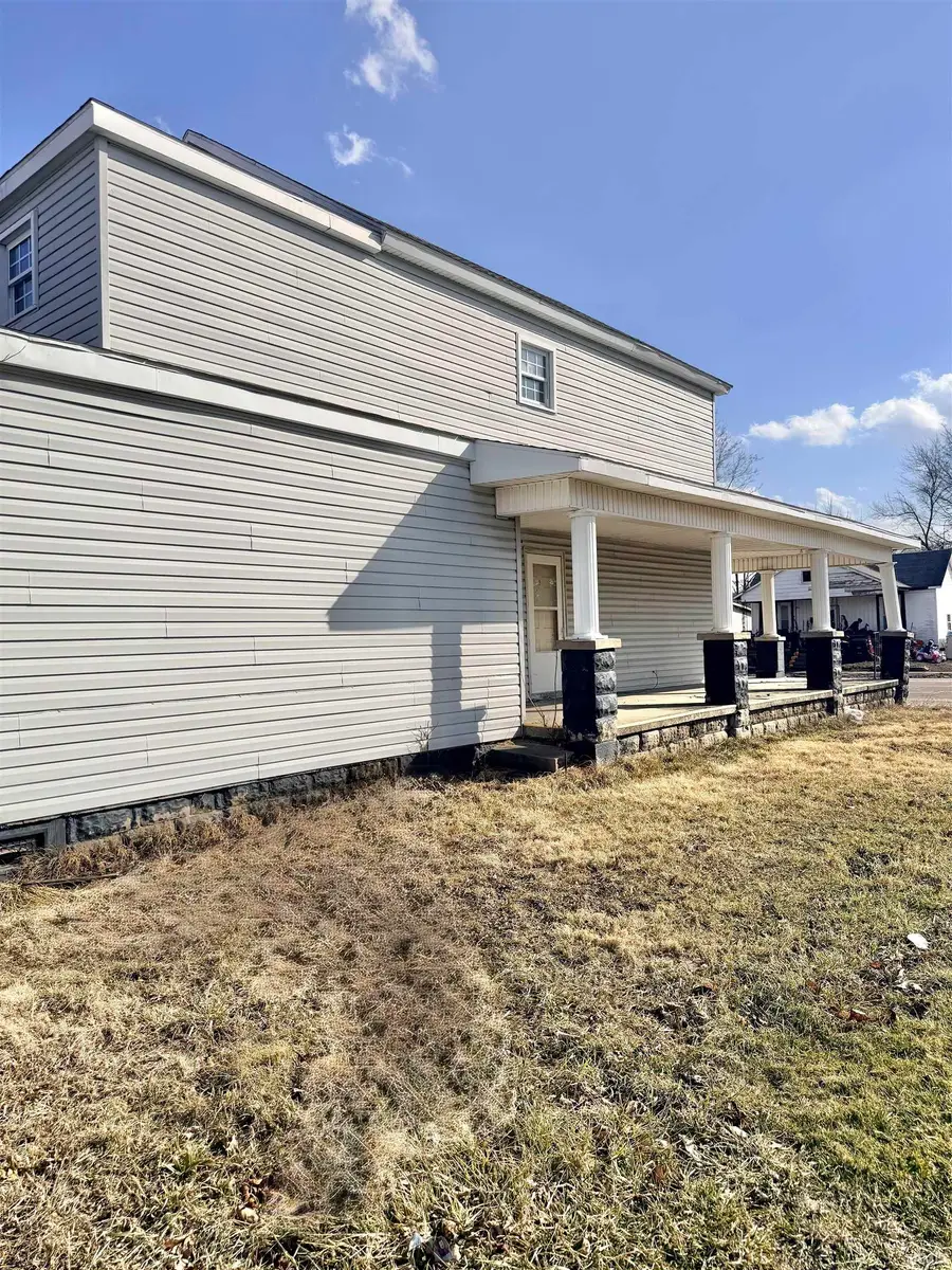 1008 E Kirby Avenue, Muncie, IN 47302 - #2