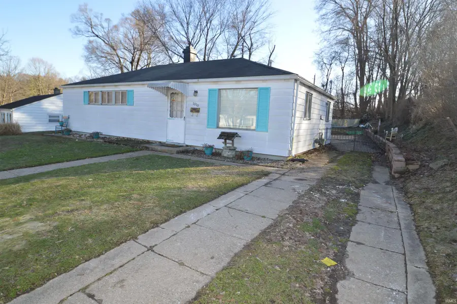 1010 Lancaster Drive, South Bend, IN 46614 - #2