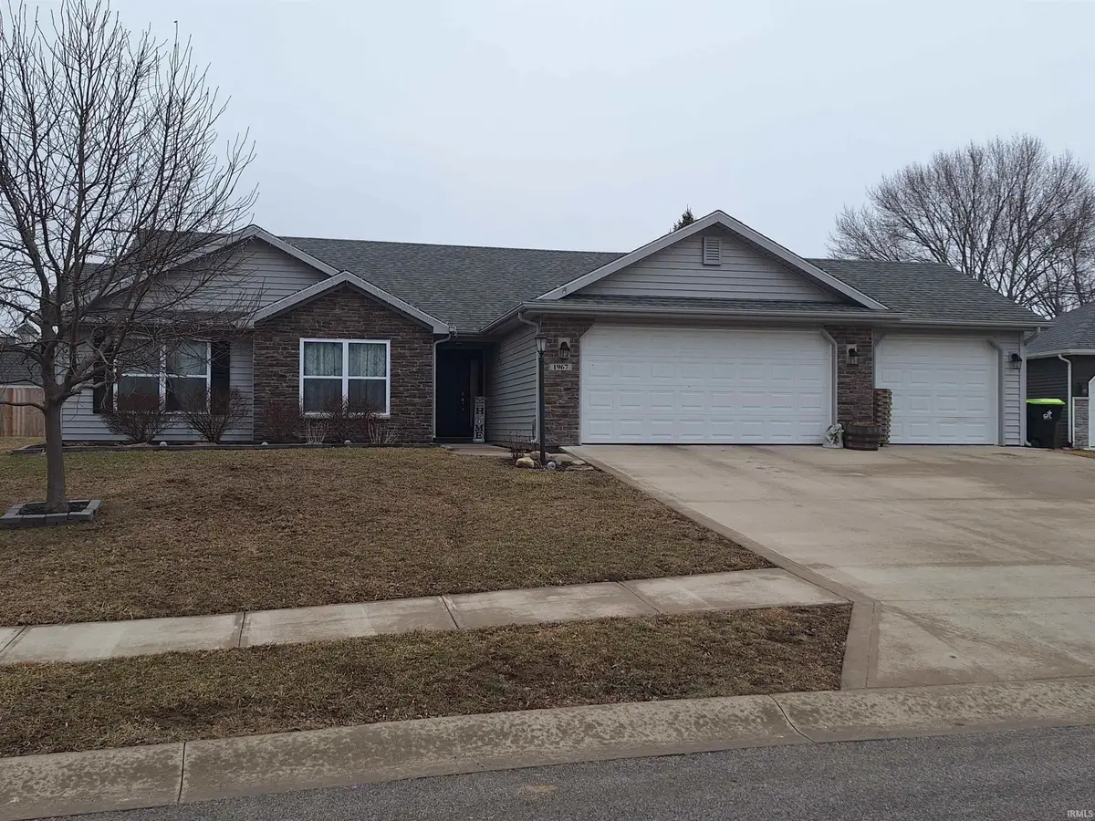 1967 Abbey Court, Huntington, IN 46750 - #1