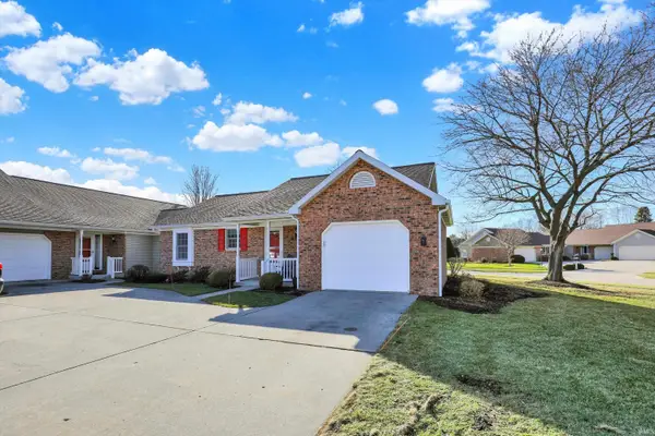 1409 Pembroke Circle #6, Goshen, IN 46526