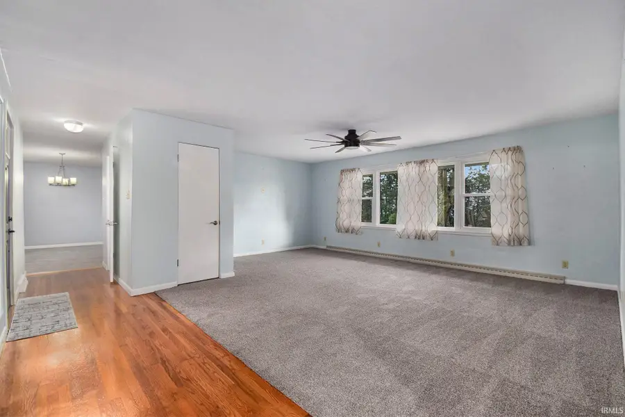 516 S Shumaker Drive, Bremen, IN 46506 - #2