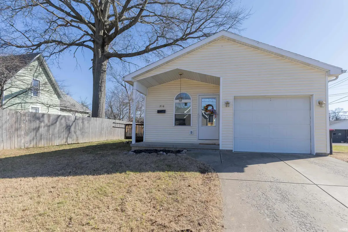 710 S 5th Street, Boonville, IN 47601 - #1