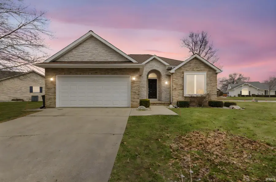 313 Parkwest Drive, Goshen, IN 46526 - #2