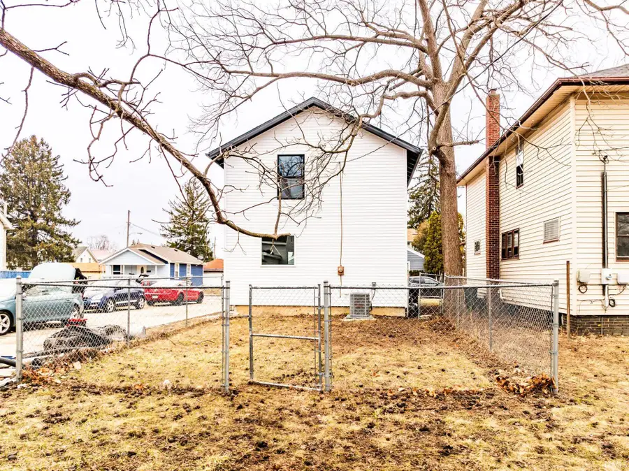 1426 Eckart Street, Fort Wayne, IN 46806 - #2