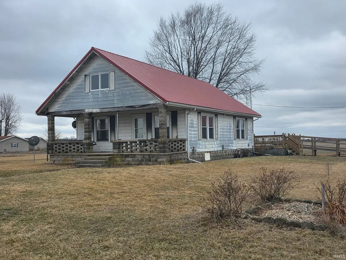 8168 S County Road 1100 E, Galveston, IN 46932 - #1