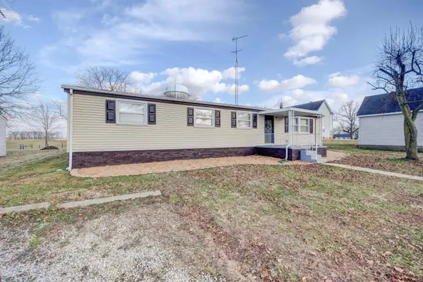 327 N Washington Street, Dale, IN 47523