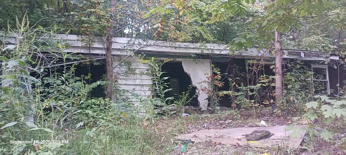 10631 W Lakewood Drive, Poland, IN 47868 - #1