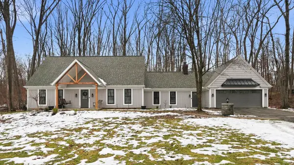 1306 E Cedar Canyons Road, Fort Wayne, IN 46845