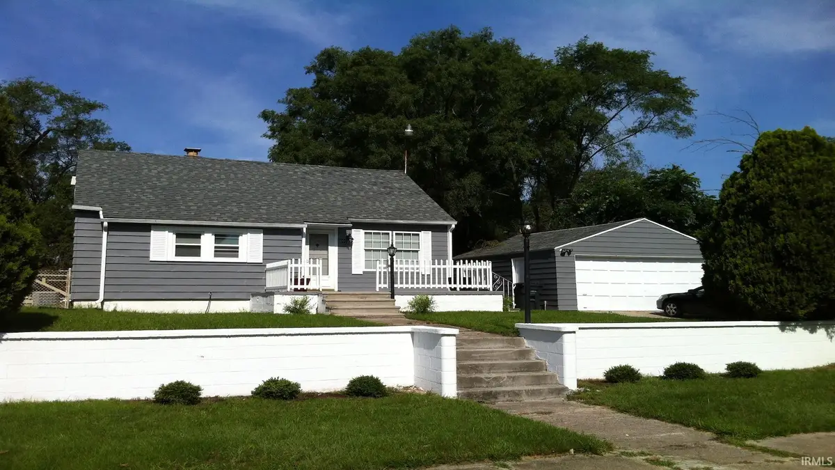 1017 N Hill Street, South Bend, IN 46617 - #1