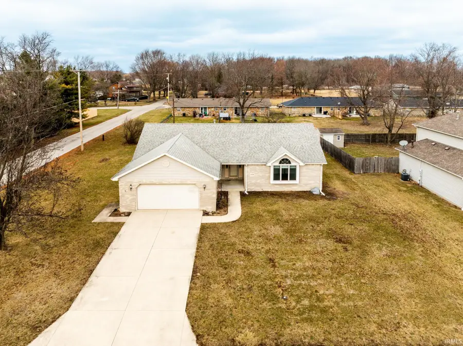 5608 W Wedgewood Lane, Muncie, IN 47304 - #2