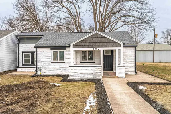 202 E Andover Avenue, Muncie, IN 47303