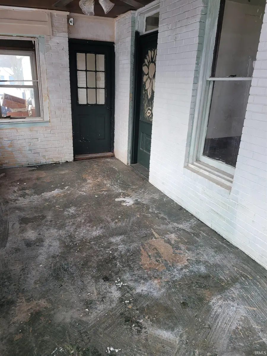 552 Delphi Avenue, Frankfort, IN 46041 - #3