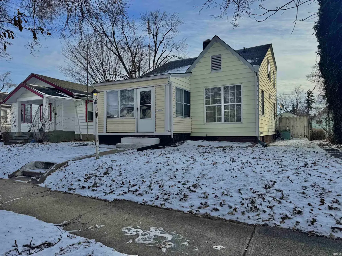 3517 Robinwood Drive, Fort Wayne, IN 46806 - #1