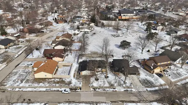 6113 Millhollow Lane, Fort Wayne, IN 46815