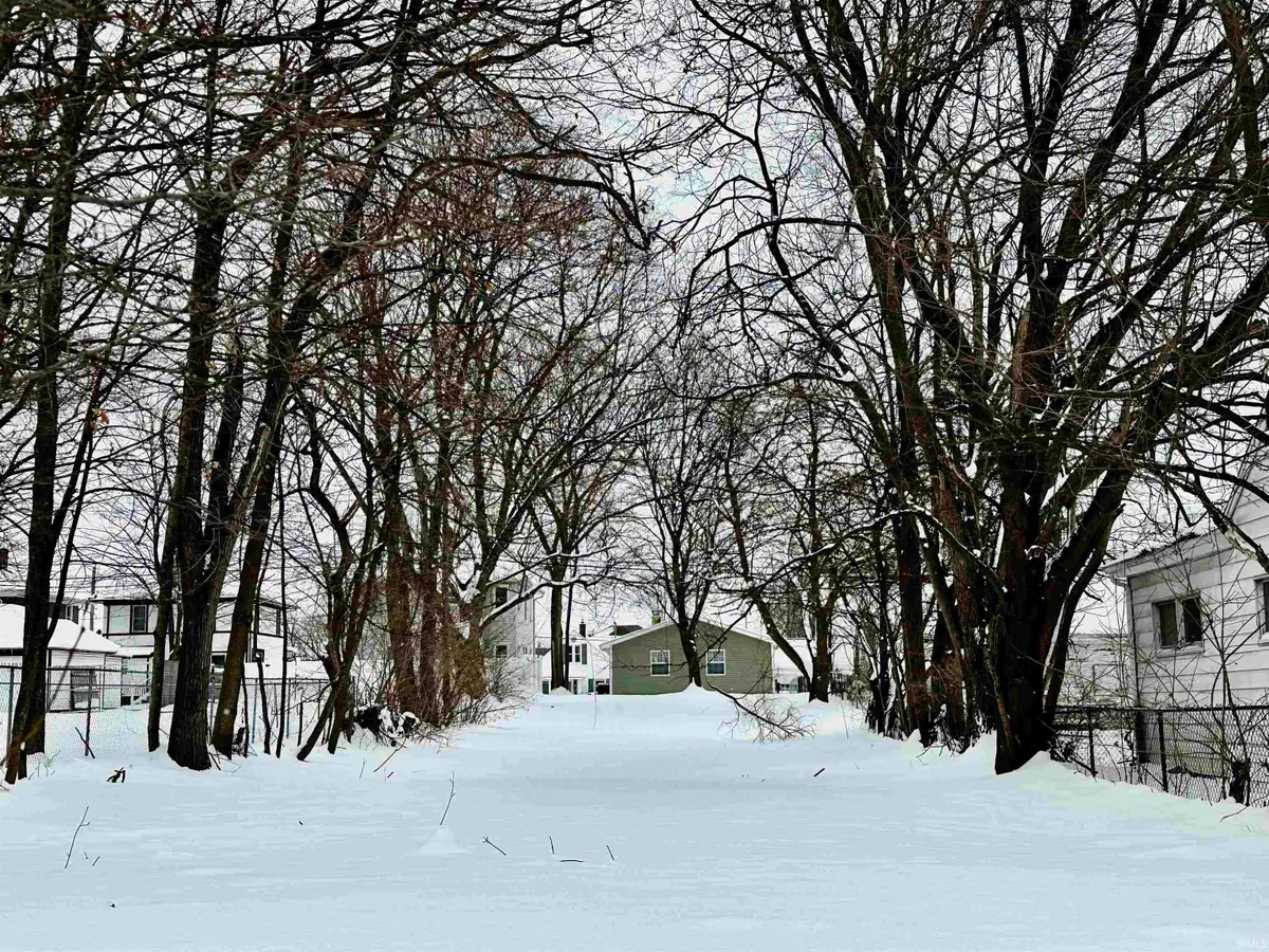 806 N St. Louis Boulevard, South Bend, IN 46617 - #1