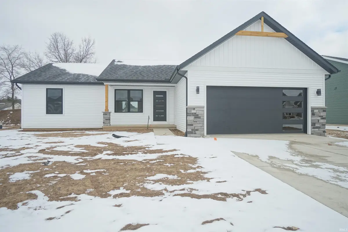 445 N Eastfield Circle, Milford, IN 46542 - #1