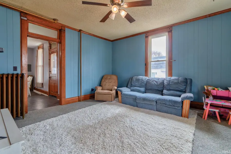 214 S Third Avenue, Haubstadt, IN 47639 - #3