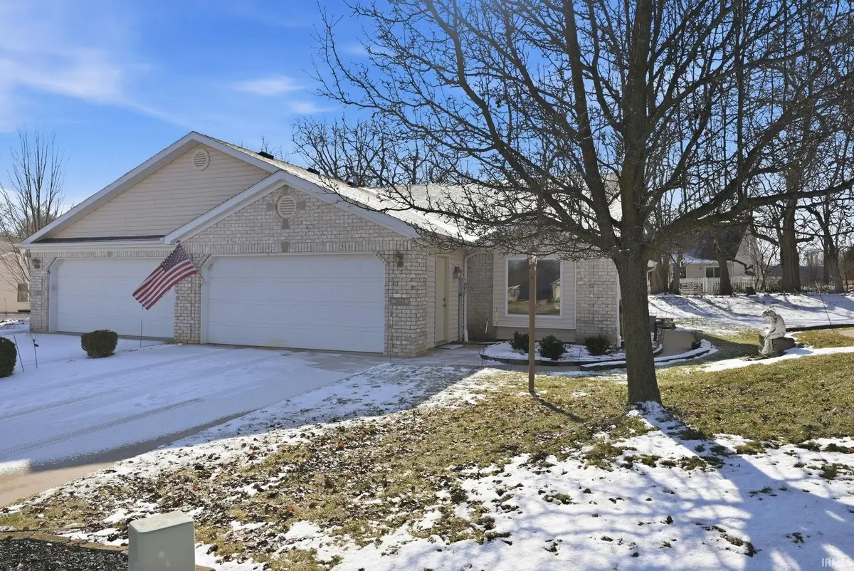 2045 Connors Court, Warsaw, IN 46580 - #1