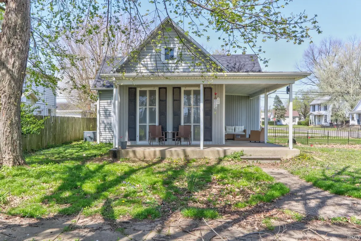 505 W 2nd Street, Mount Vernon, IN 47620 - #1