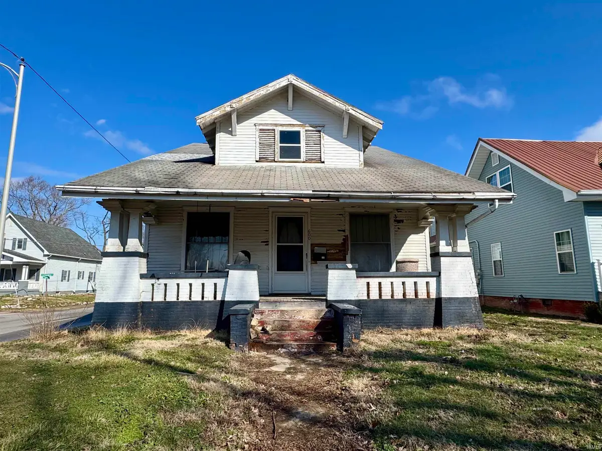 600 E Chandler Avenue, Evansville, IN 47713 - #1