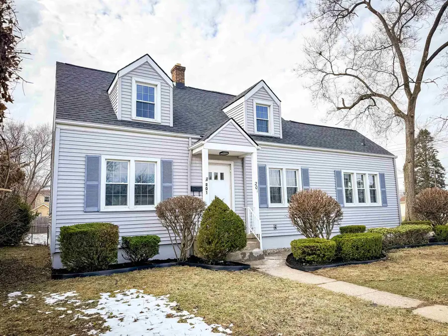 201 N Victoria Street, Mishawaka, IN 46544 - #2