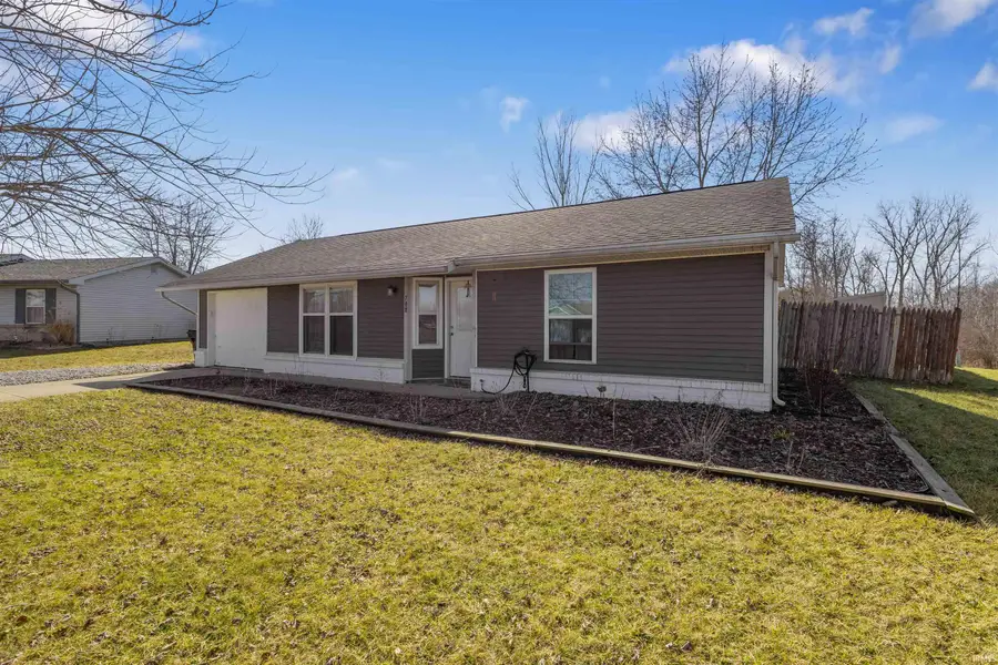 708 Oakdale Street, Garrett, IN 46738 - #2