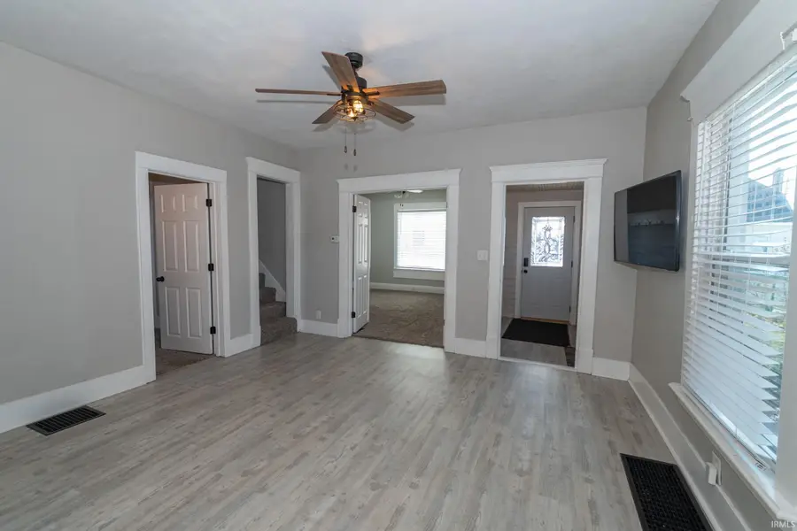 304 E 8th Street, Mishawaka, IN 46544 - #3