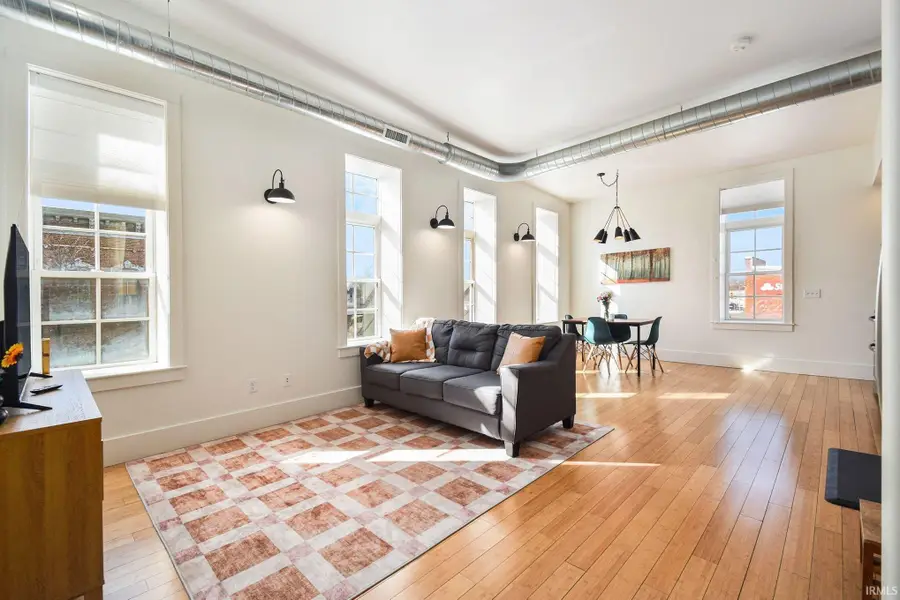 100 W Market Street #2C, Warsaw, IN 46580 - #3