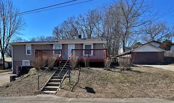 332 N Cavins Street, Bloomfield, IN 47424