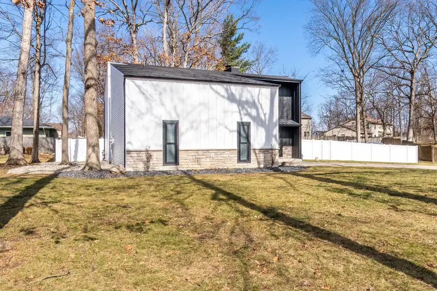 1319 Pine Mills Court, Fort Wayne, IN 46845 - #2