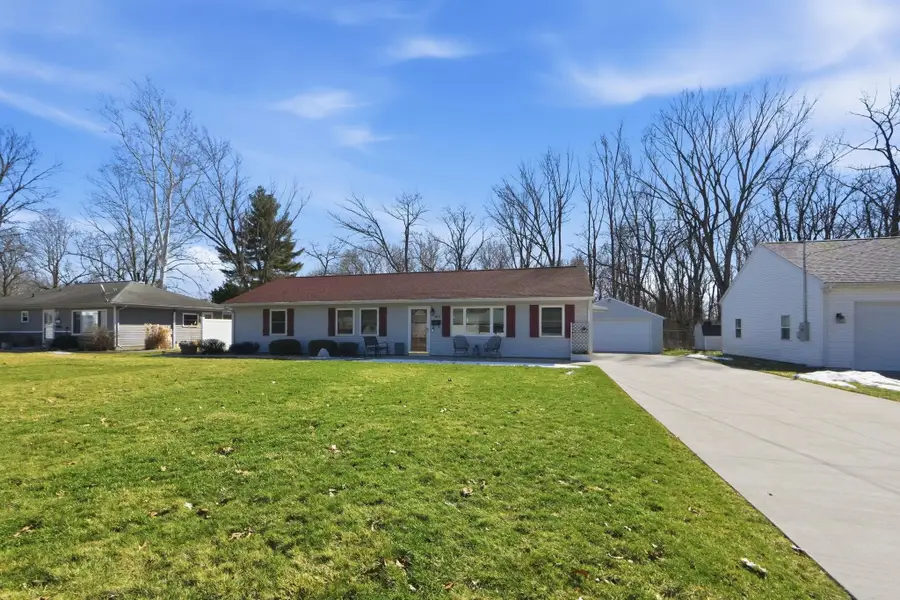 517 W Eagle Street, Warsaw, IN 46580 - #3