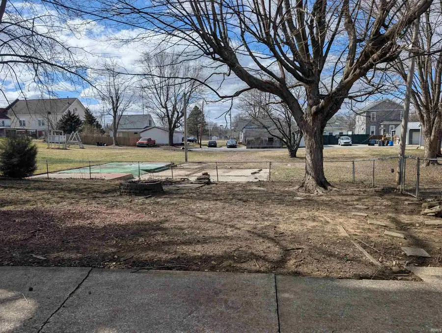 3 Maple Court, Washington, IN 47501 - #3