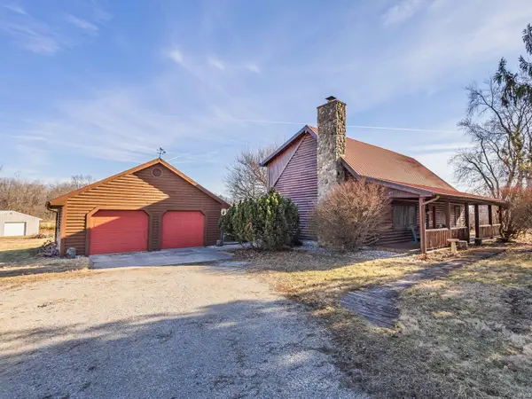 9434 Maysville Road, Fort Wayne, IN 46815