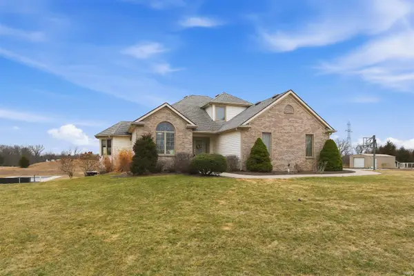 4516 Hollopeter Road, Leo, IN 46765