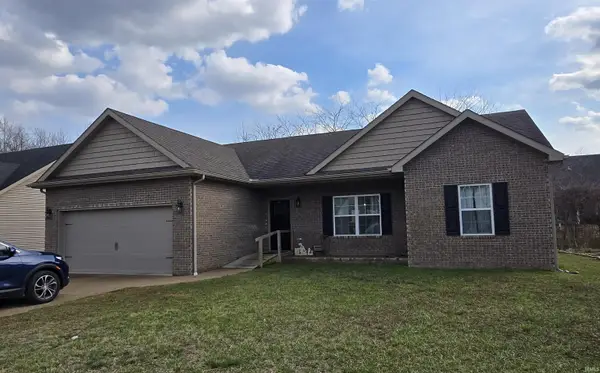 1332 Breezy Creek Drive, Evansville, IN 47720
