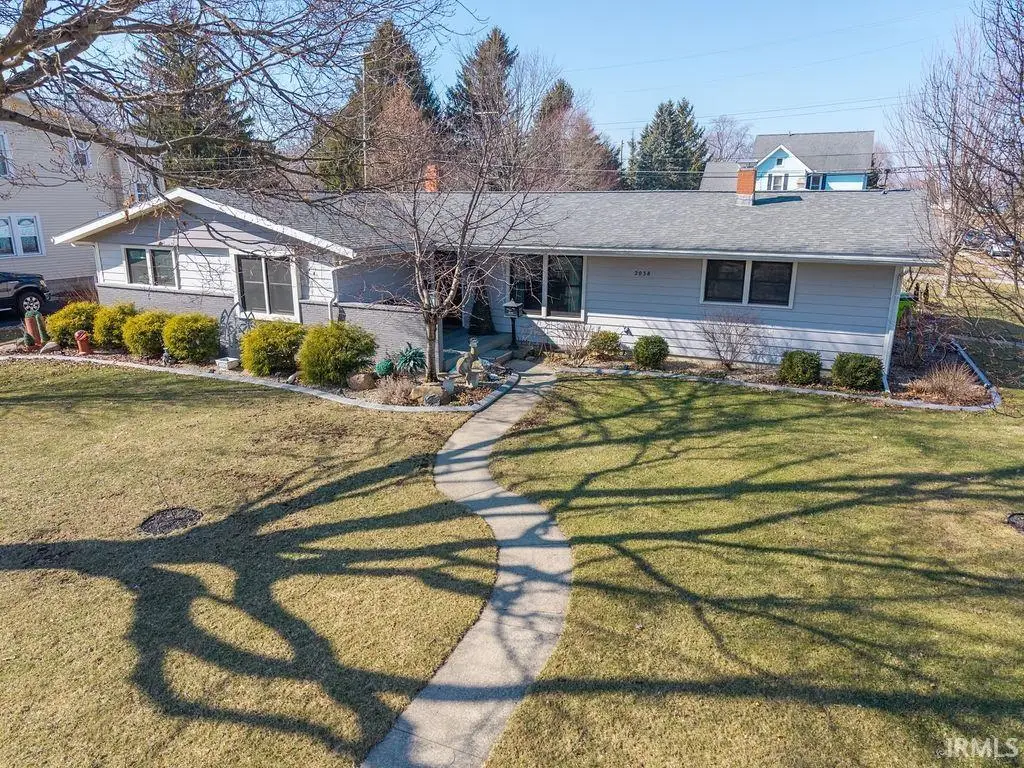2038 College Avenue, Huntington, IN 46750 - #1