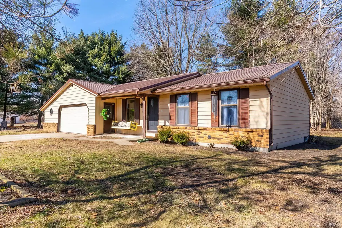 2325 e 400 N Road, Lagrange, IN 46761 - #1