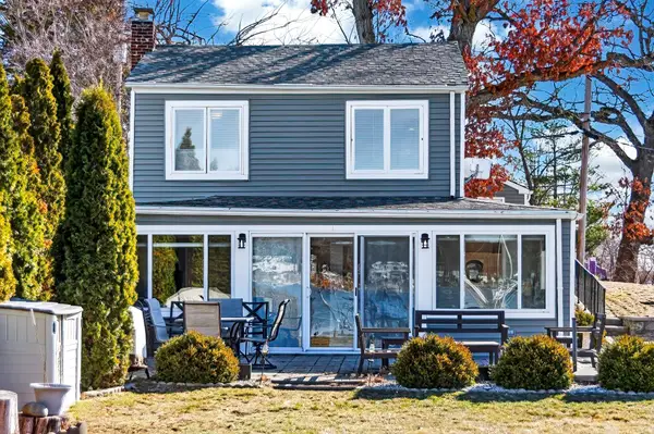 340 Lane 840 Snow Lake, Fremont, IN 46737