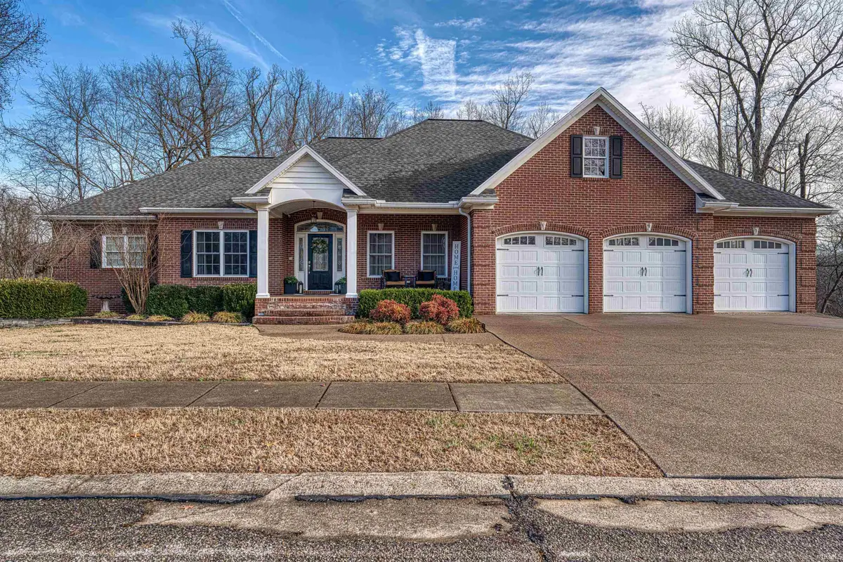 6055 Pfafflin Lake Boulevard, Newburgh, IN 47630 - #1