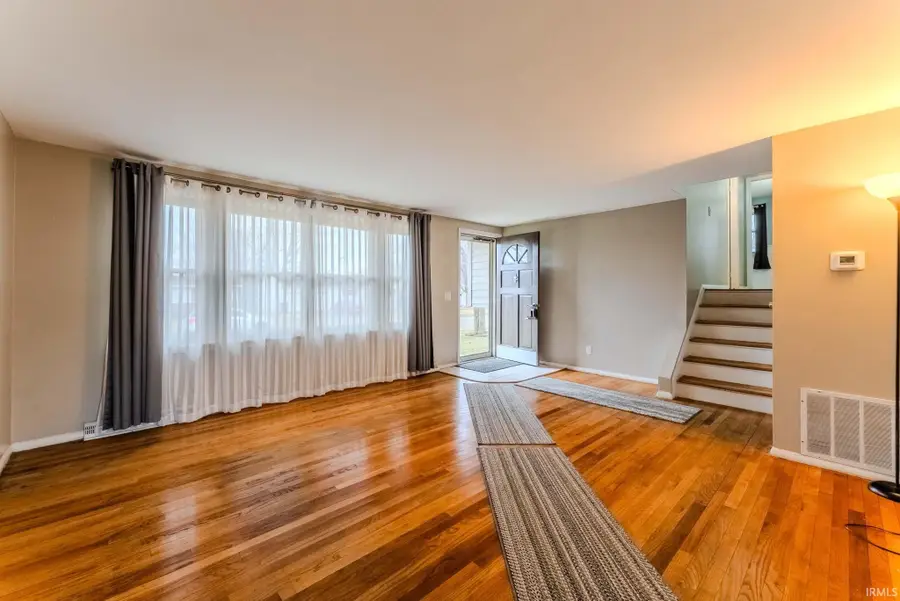 921 Sunset Drive, Wabash, IN 46992 - #3