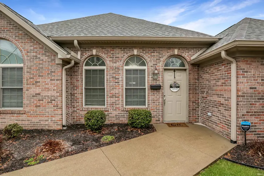 8160 Wyntree Villas Drive, Newburgh, IN 47630 - #3